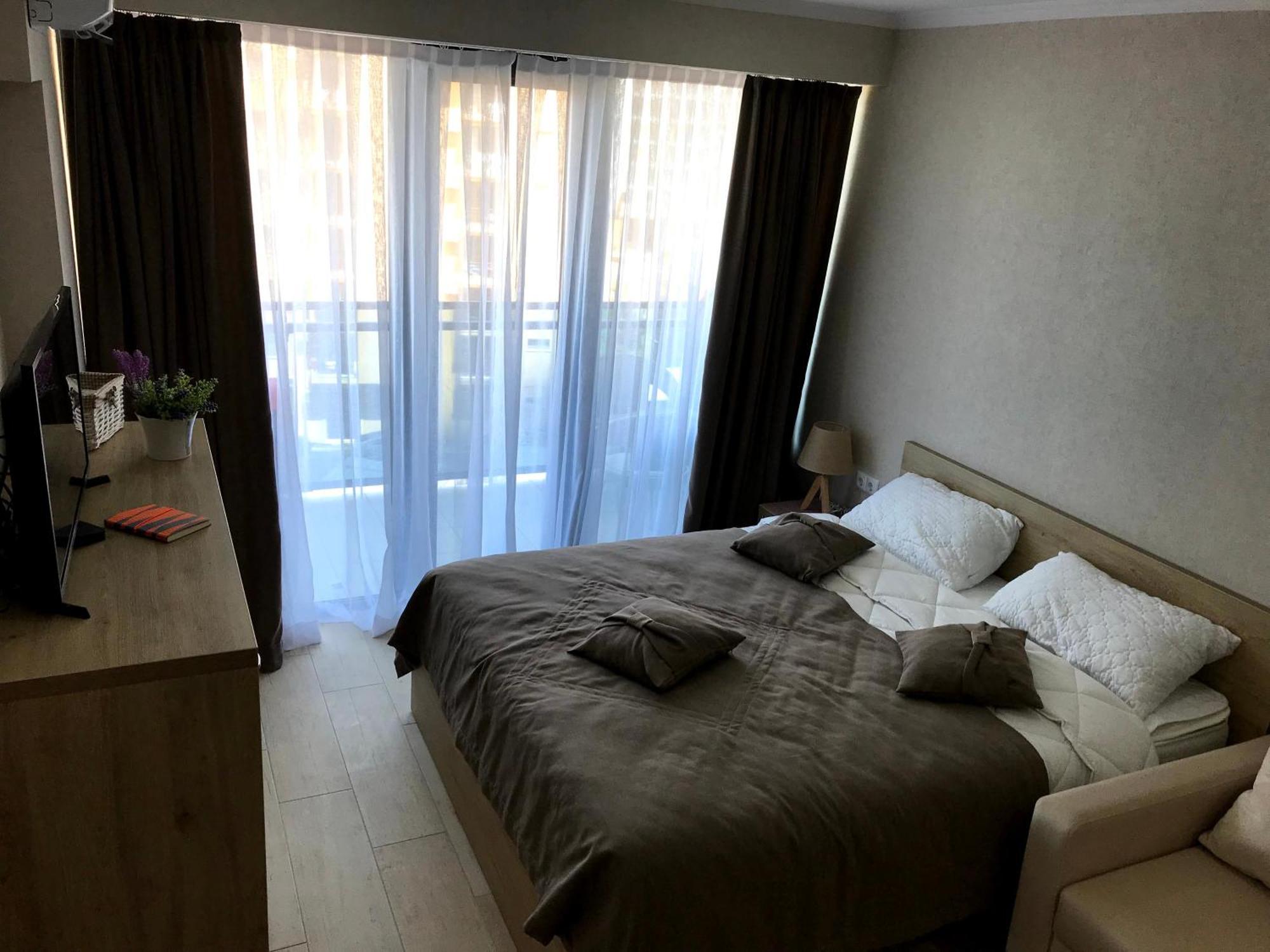 Orbi Beach Tower Aparts Batumi Exterior photo