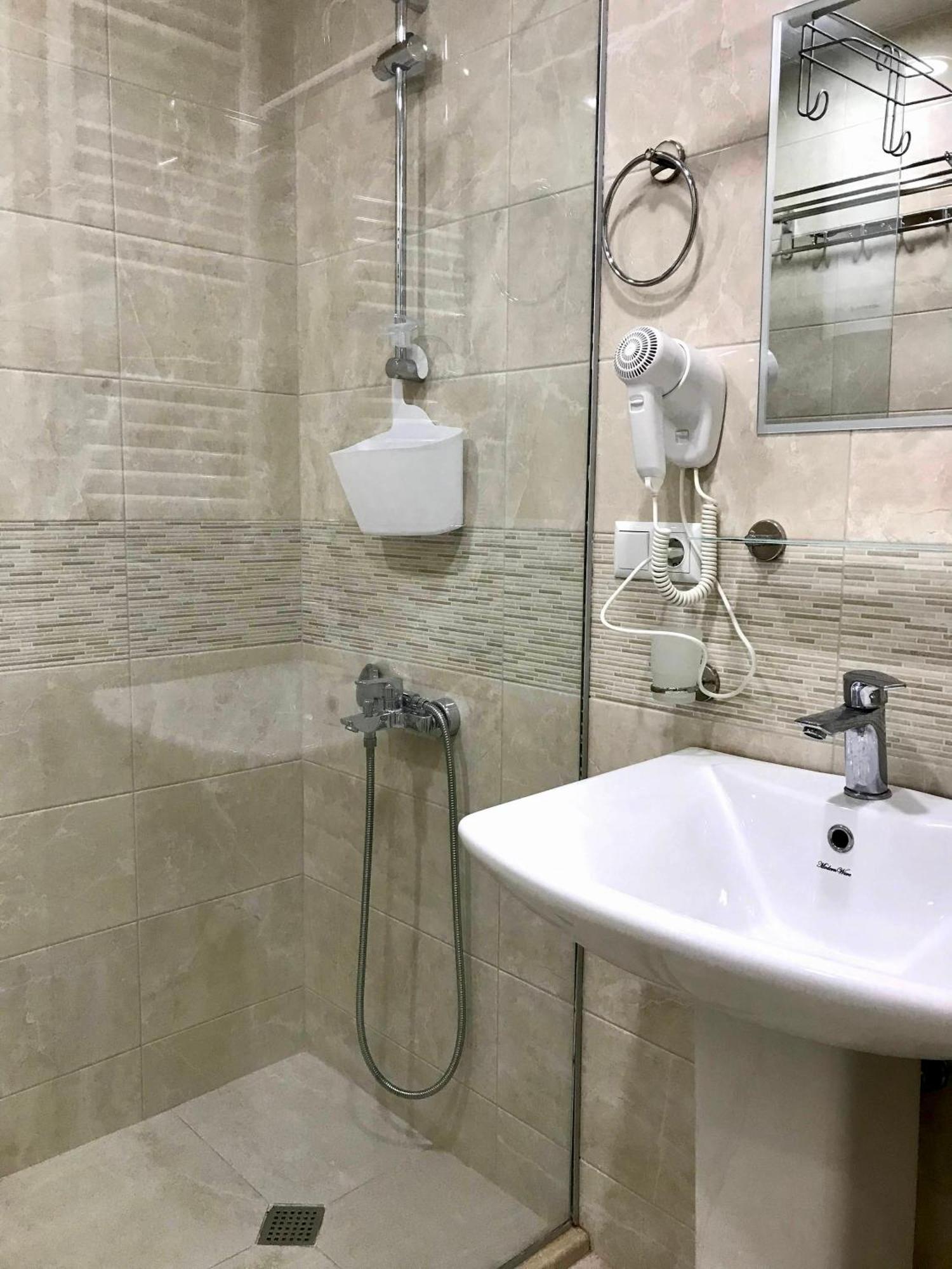 Orbi Beach Tower Aparts Batumi Exterior photo