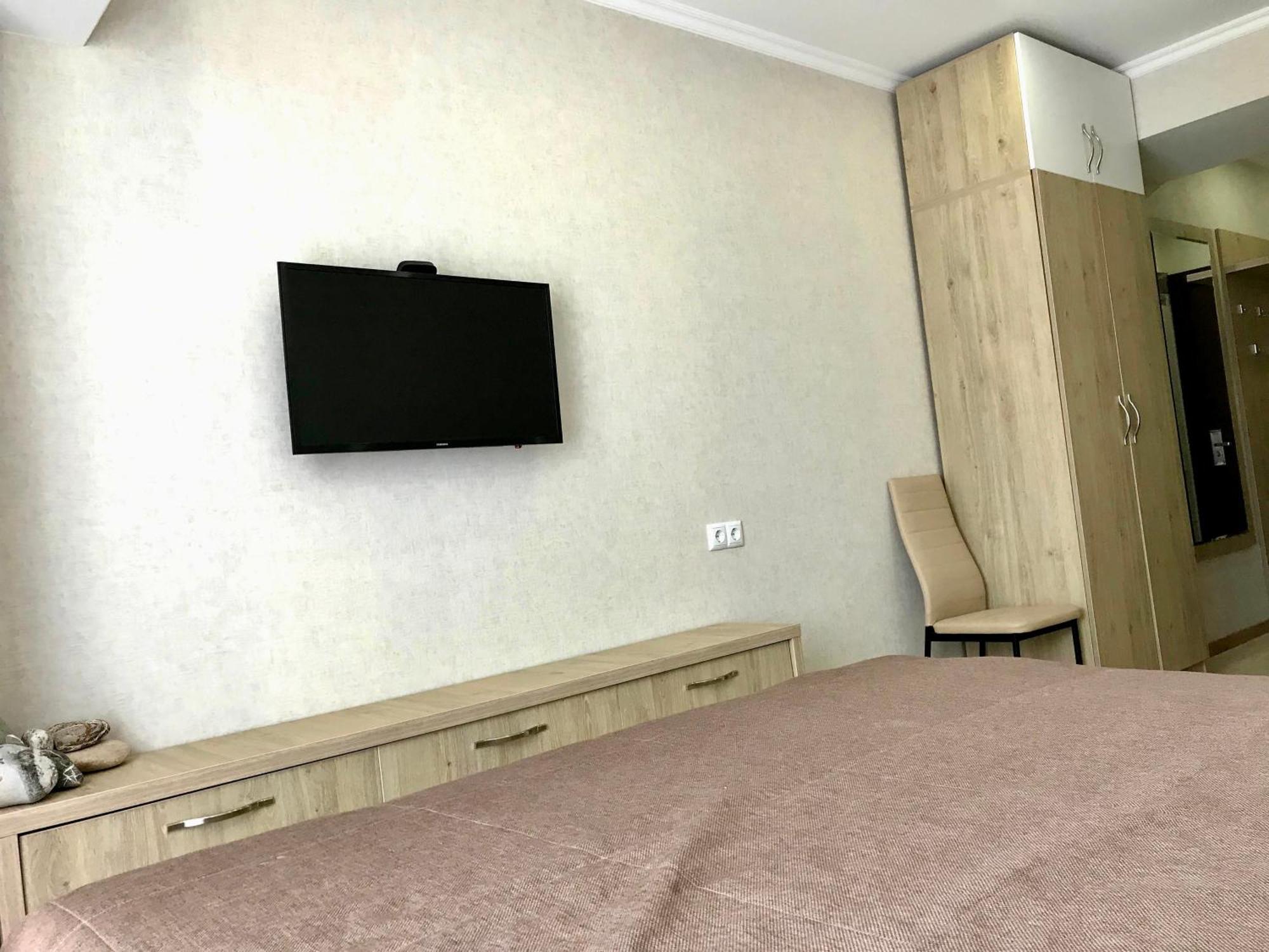Orbi Beach Tower Aparts Batumi Exterior photo