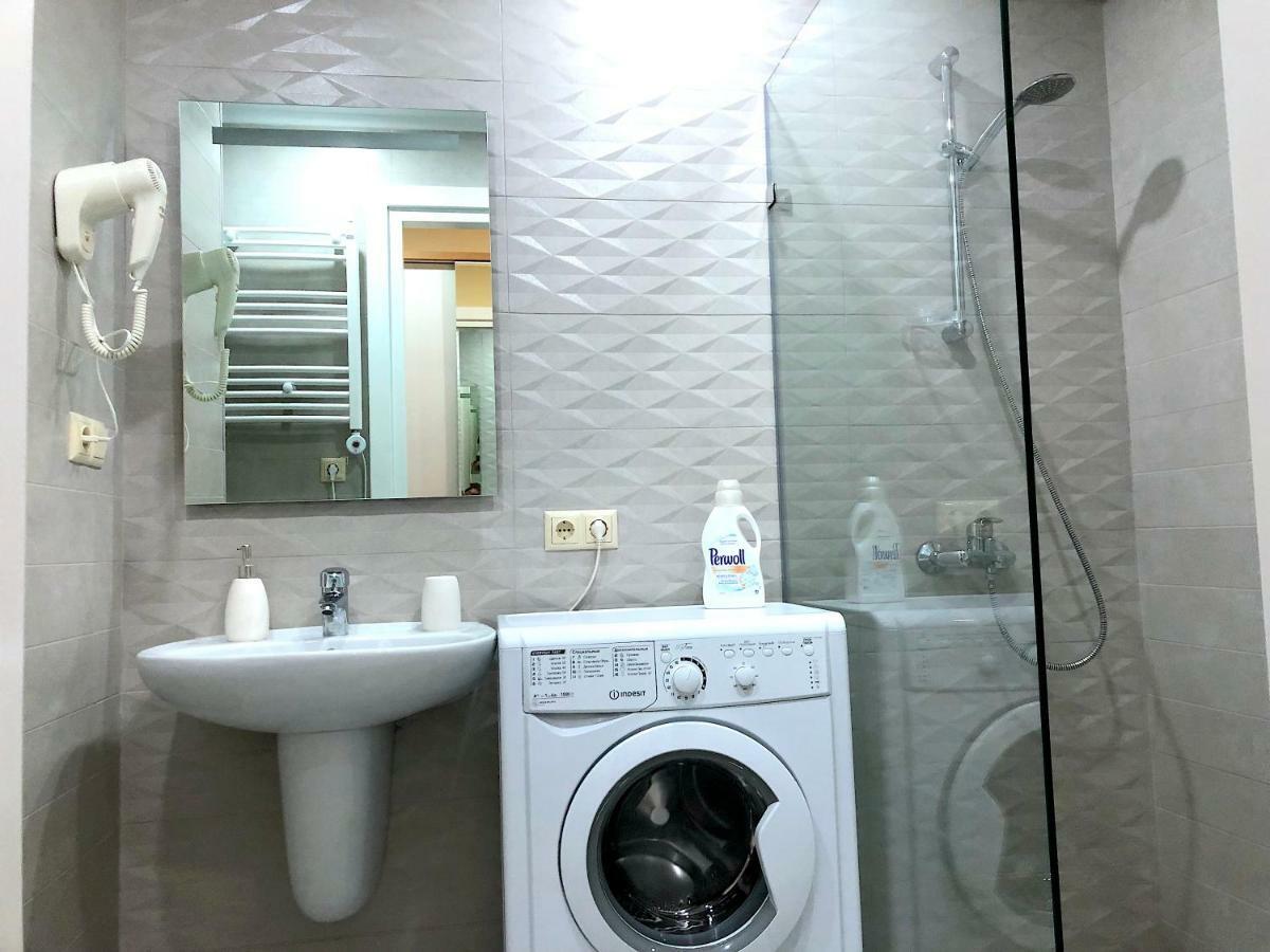 Orbi Beach Tower Aparts Batumi Exterior photo